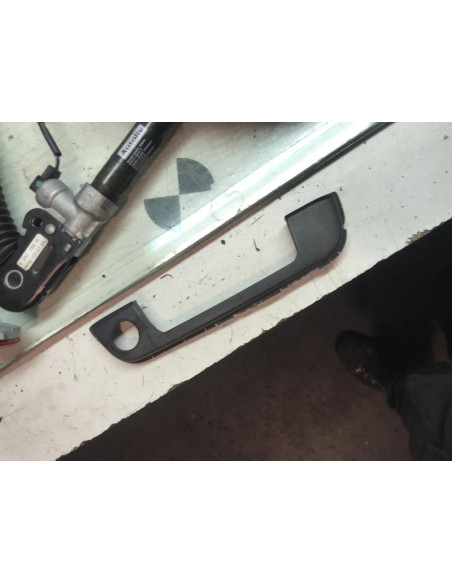 Poignee porte avant gauche BMW SERIE 3 (E36) 