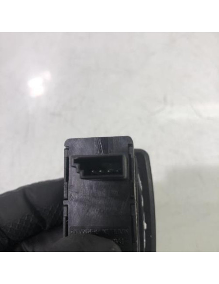 Interrupteur de leve vitre arriere droit BMW SERIE 5 E60 PHASE 2 Diesel