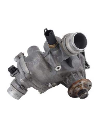Pompe à eau BMW SERIE 7 E38 Essence