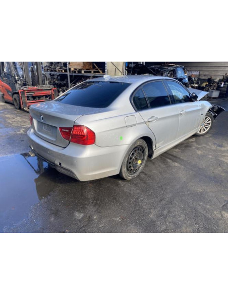 Aile arriere droit BMW SERIE 3 E90 PHASE 2 Essence