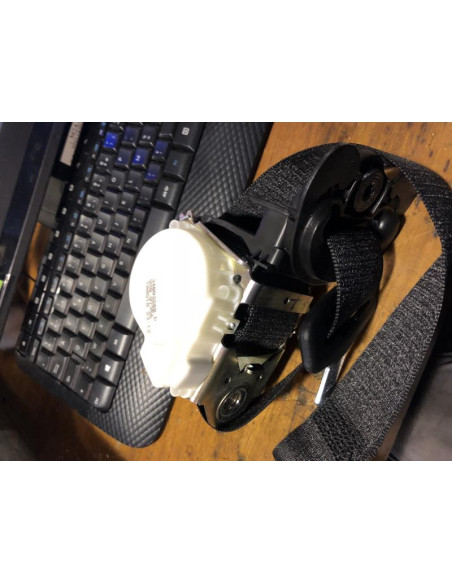 Ceinture avant droit BMW SERIE 1 E82 COUPE Diesel