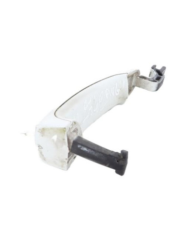 Poignee porte avant gauche BMW SERIE 1 E81 Diesel