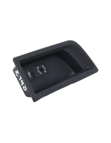 Prise port USB BMW SERIE 1 F20 PHASE 1 Essence