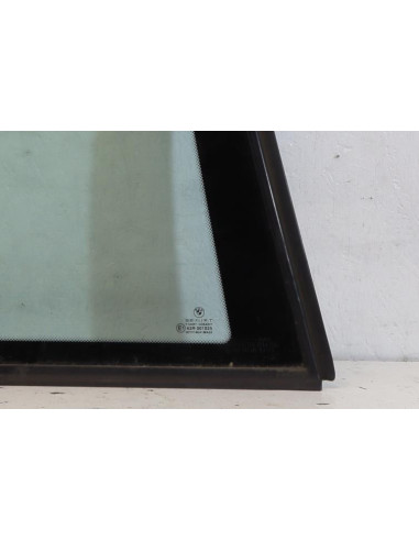 Vitre arriere droit BMW SERIE 3 E36 COMPACT Essence