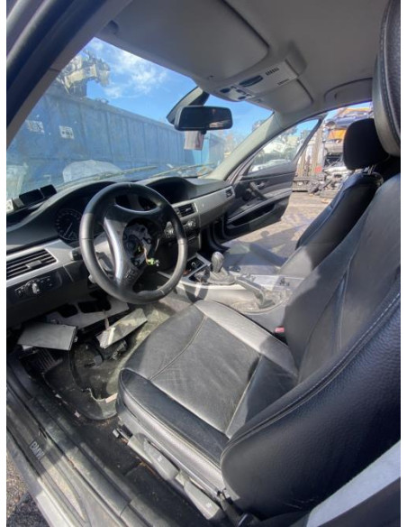 Vitre avant droit BMW SERIE 3 E91 TOURING PHASE 2 BREAK Diesel