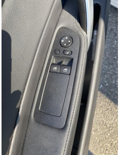 Interrupteur de leve vitre avant gauche BMW SERIE 1 E82 COUPE Essence
