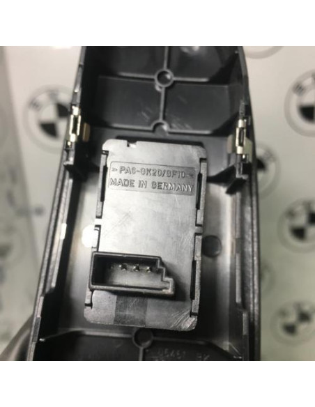 Interrupteur de leve vitre avant droit BMW SERIE 1 E87 PHASE 2 Essence