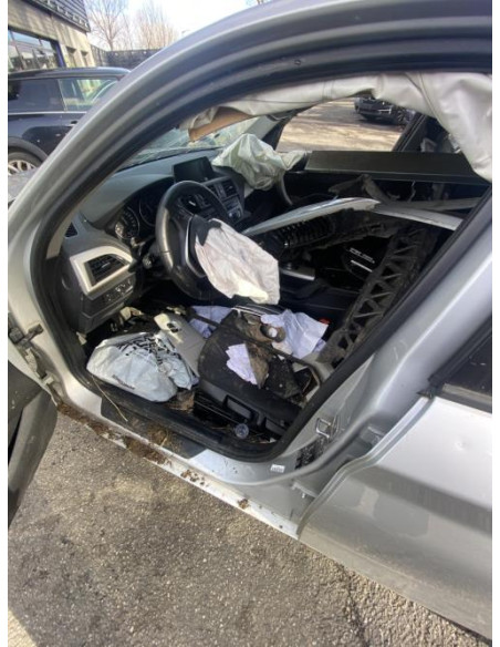 Interrupteur de leve vitre avant gauche BMW SERIE 1 F20 PHASE 1 Diesel