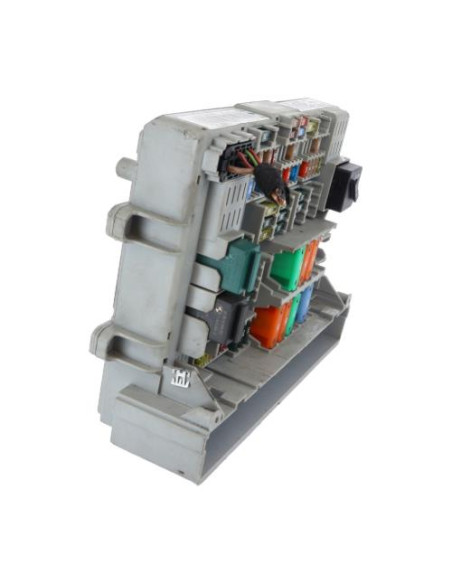 Porte fusible BMW SERIE 3 E90 PHASE 1 Diesel