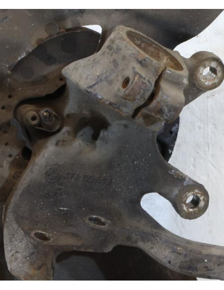 Fusee avant droit BMW SERIE 7 E38 Essence