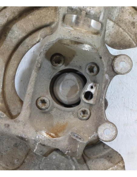 Fusee avant droit BMW SERIE 4 F82 COUPE PHASE 1 Essence