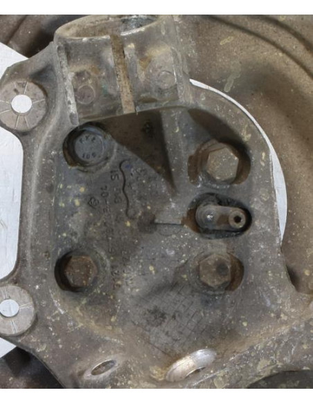 Fusee avant gauche BMW SERIE 1 E82 COUPE Essence