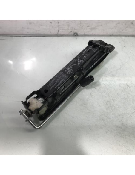 Cric BMW SERIE 3 E46 COUPE PHASE 1 Essence