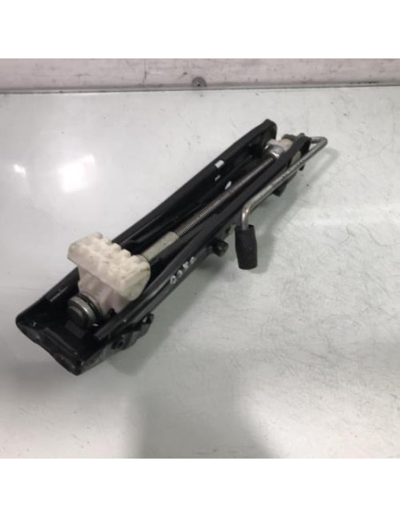 Cric BMW SERIE 3 E46 COUPE PHASE 1 Essence