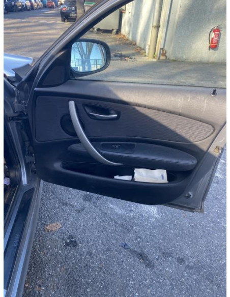 Console central (interieur plastique) BMW SERIE 1 E87 PHASE 2 Diesel