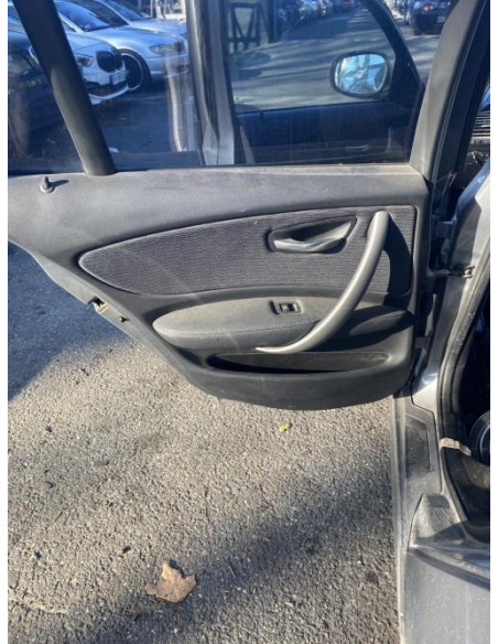 Feu arriere stop central BMW SERIE 1 E87 PHASE 2 Diesel