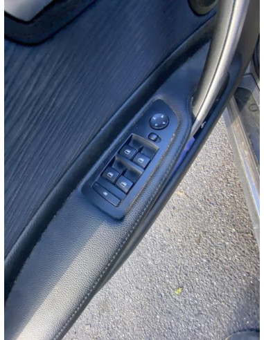 Attache ceinture arriere droit BMW SERIE 1 E87 PHASE 2 Diesel