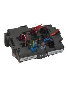 Porte fusible BMW SERIE 1 E87 PHASE 2 Diesel 2