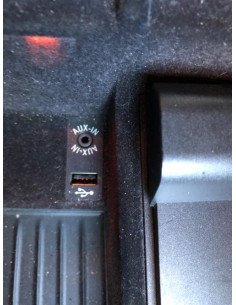 Prise port USB BMW SERIE 5 F11 TOURING PHASE 1 BREAK Diesel
