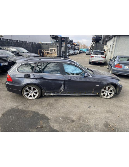 Pare boue avant droit BMW SERIE 3 E91 TOURING PHASE 1 BREAK Diesel