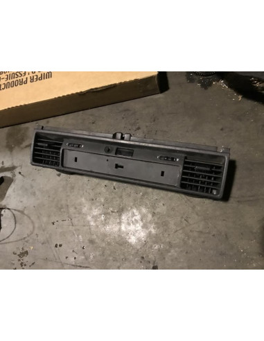 Aerateur tableau de bord avant droit BMW SERIE 3 (E36) 