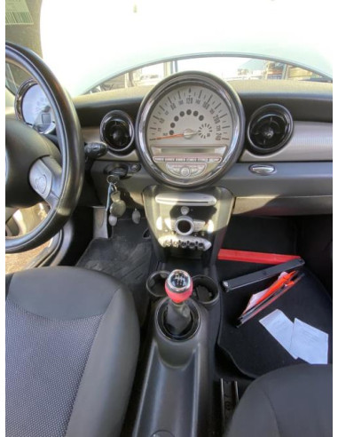 Enjoliveur de feu arriere gauche MINI MINI 2 R56 PHASE 1 Diesel