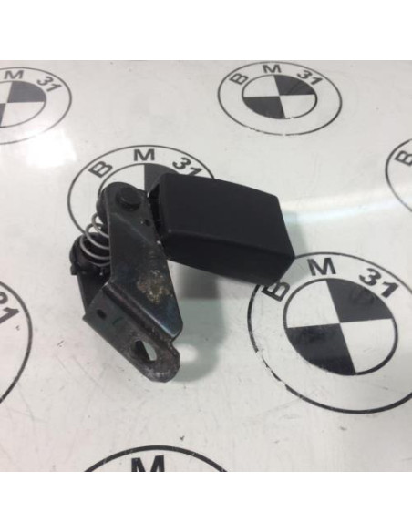 Attache ceinture arriere droit BMW X3 E83 PHASE 1 Diesel