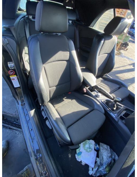 Baie de pare brise BMW SERIE 1 E88 CABRIO Essence