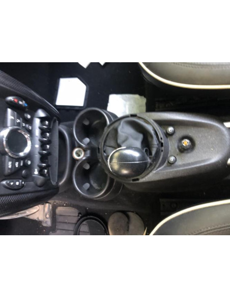Console central (interieur plastique) MINI MINI 2 R60 COUNTRYMAN BREAK Essence