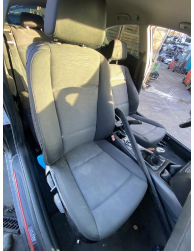 Interrupteur de leve vitre avant droit BMW SERIE 1 E81 Diesel