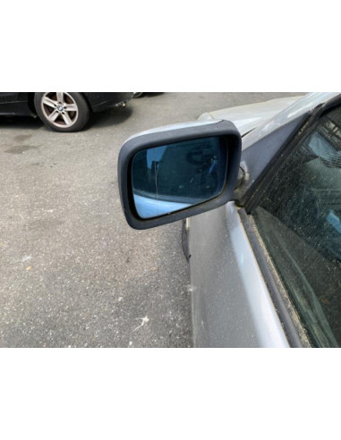Fusee arriere droit BMW SERIE 3 E36 COMPACT Essence
