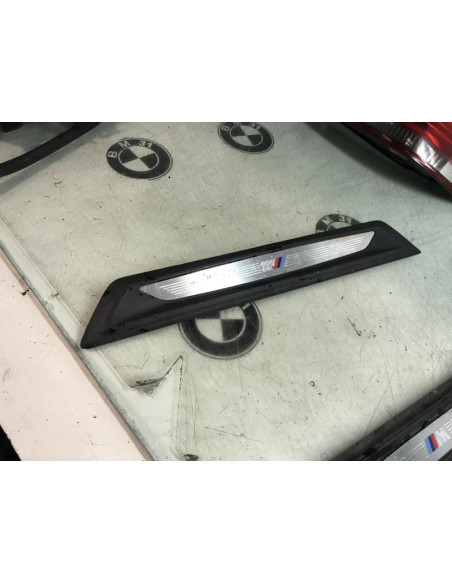 Bas de caisse droit BMW SERIE 1 (F20) 