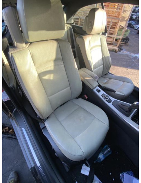 Poignee porte avant droit BMW SERIE 3 E93 CABRIO PHASE 1 Diesel