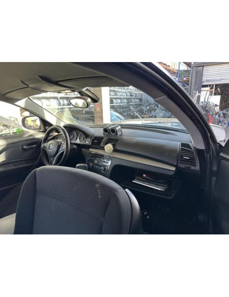 Poignee porte coffre BMW SERIE 1 E81 Diesel
