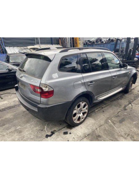 Cache moteur  BMW X3 E83 PHASE 1 Diesel