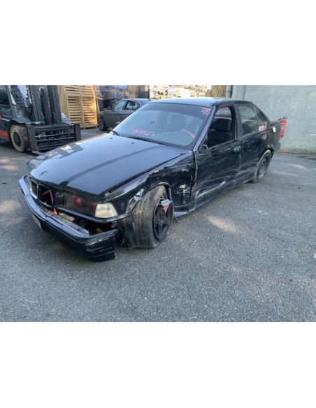 Pare choc arriere BMW SERIE 3 E36 Essence