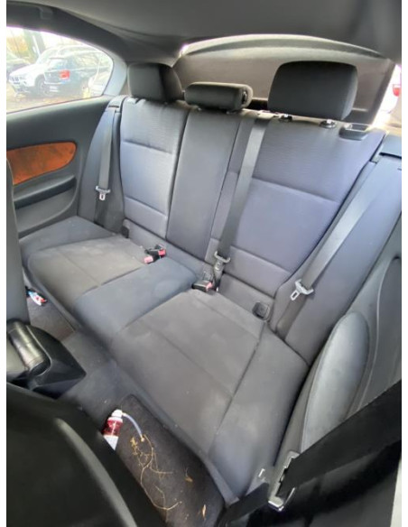 Aile avant gauche BMW SERIE 1 E81 Diesel