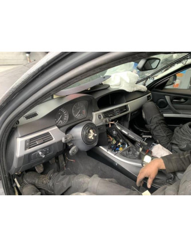 Console central (interieur plastique) BMW SERIE 3 E91 TOURING PHASE 2 BREAK Diesel