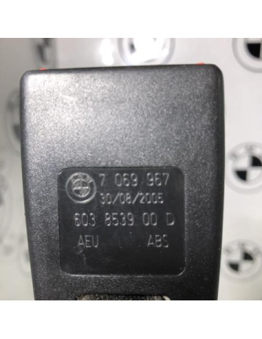Attache ceinture arriere gauche BMW SERIE 1 E87 PHASE 1 Diesel