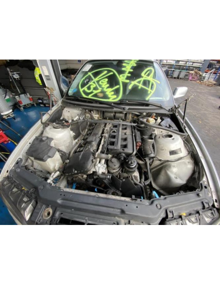 Verin de capot BMW SERIE 3 E46 COUPE PHASE 1 Essence