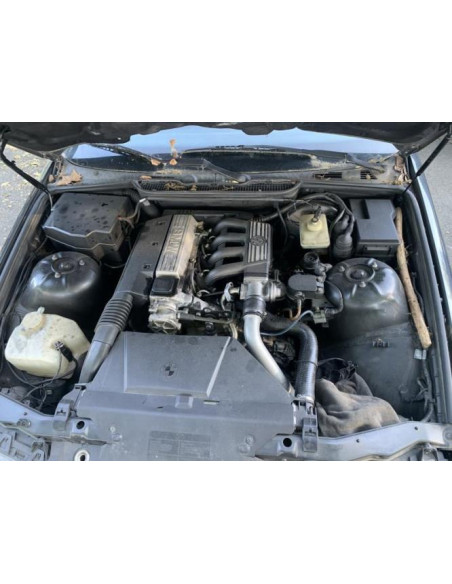 Eclairage de plafonnier BMW SERIE 3 E36 Diesel
