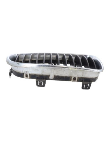 Grille de calandre droite BMW SERIE 1 E81 Diesel