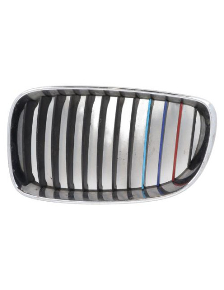 Grille de calandre gauche BMW SERIE 1 E81 Diesel