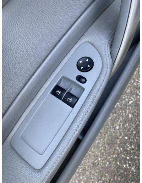 Serrure de coffre BMW SERIE 1 E81 Diesel