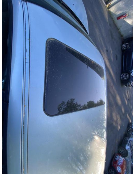 Porte fusible BMW SERIE 5 E39 TOURING PHASE 1 BREAK Diesel