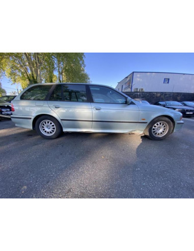 Porte fusible BMW SERIE 5 E39 TOURING PHASE 1 BREAK Diesel