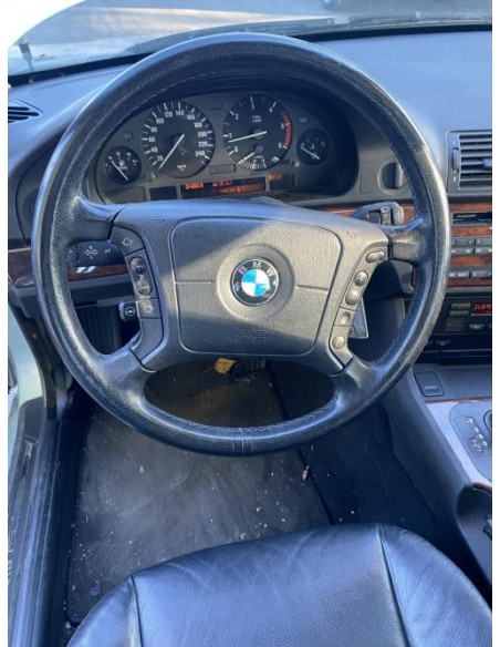 Porte fusible BMW SERIE 5 E39 TOURING PHASE 1 BREAK Diesel