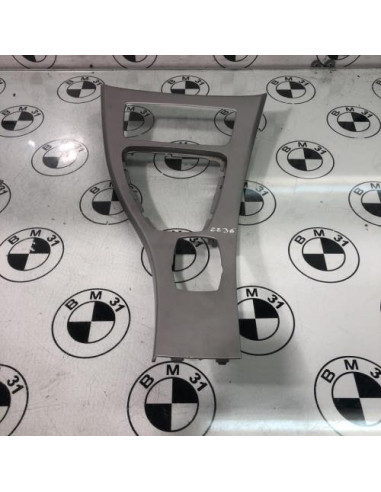 Console central (interieur plastique) BMW SERIE 3 E90 PHASE 2 Diesel