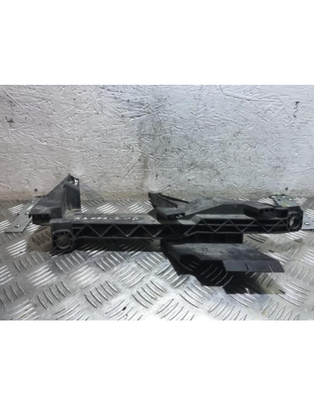 Support de phare droit (tôle) BMW X3 E83 PHASE 1 