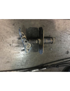 Support de pare chocs arriere BMW SERIE 5 E34 